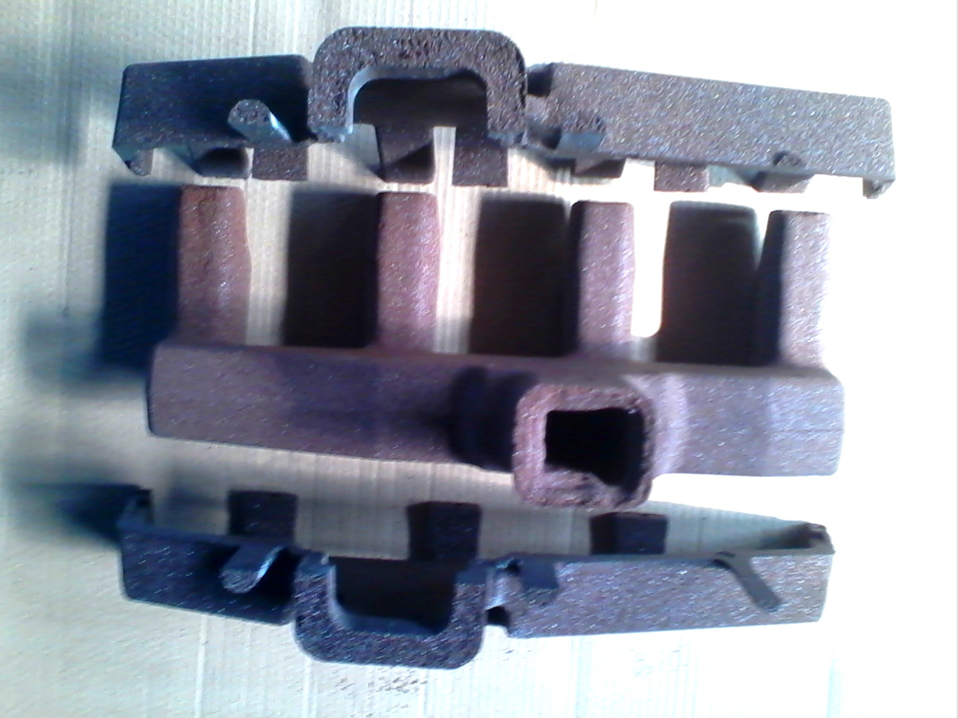 船舶与游艇发动机关键配件解析 水冷排气管与仪表系统